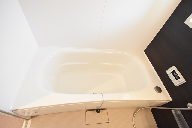バス・シャワールーム　自動お湯張り機能付き☆