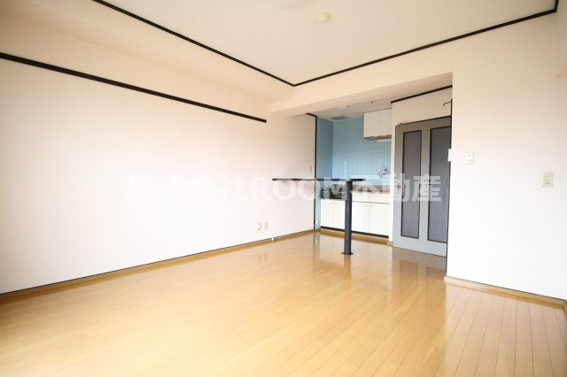 居室・リビング　居間です