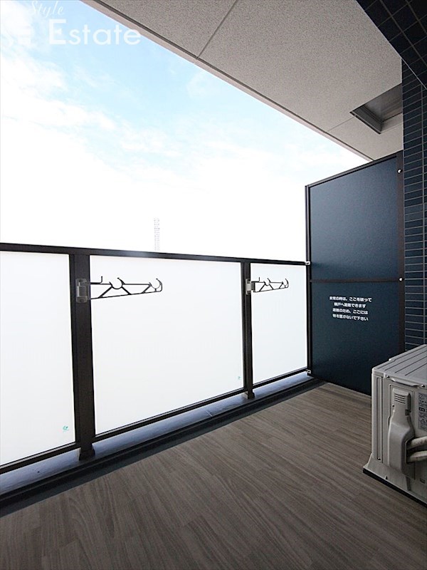 バルコニー　バルコニー