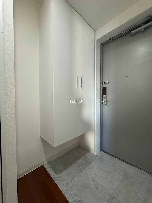 玄関　★見学予約受付中★