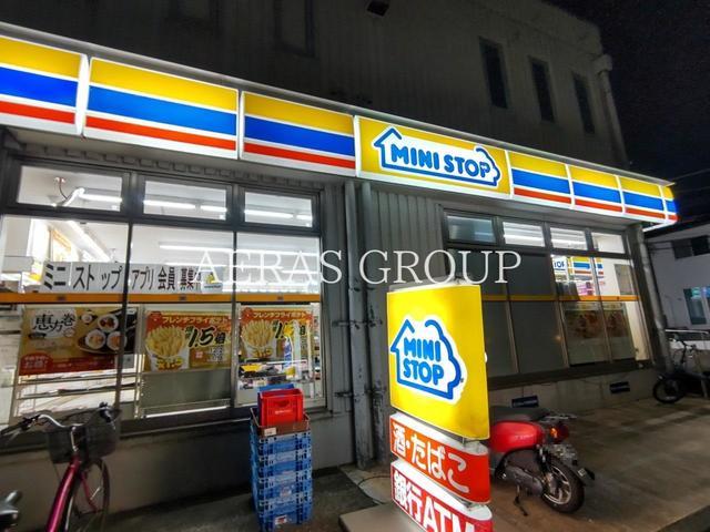 コンビニ　ミニストップ たまプラーザ店（コンビニ）まで564m