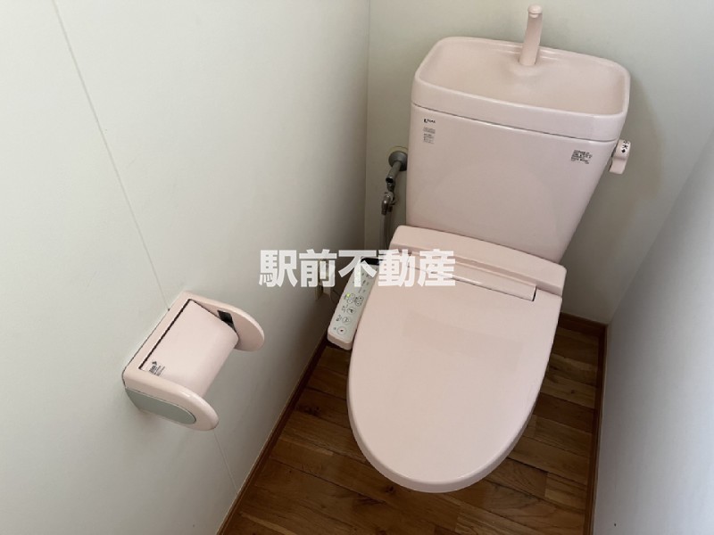 トイレ　洗浄便座付き