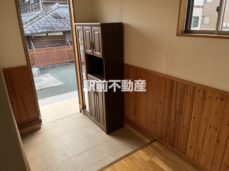 玄関　玄関も広い！