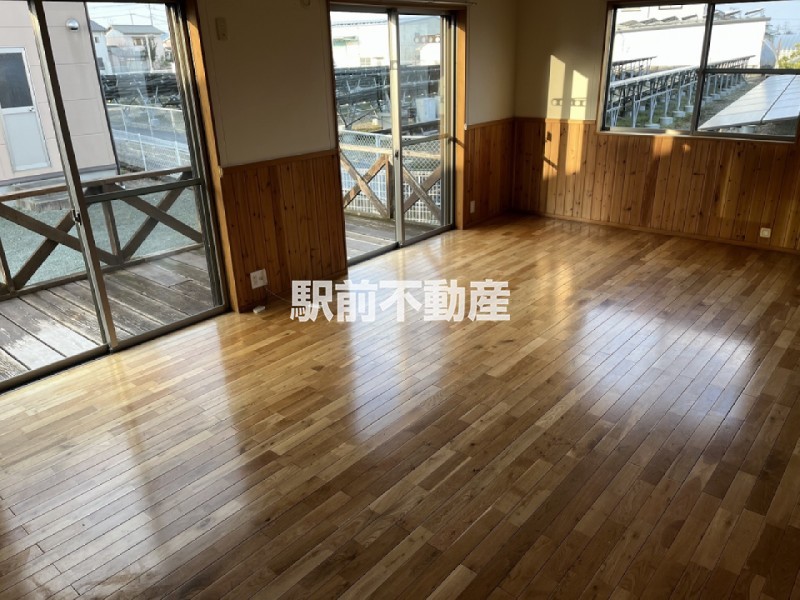 居室・リビング　広いリビングです