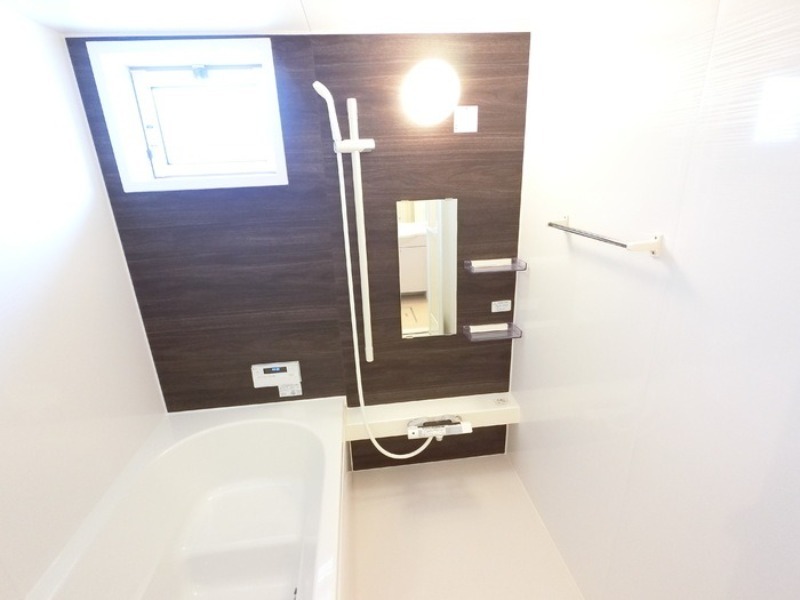 バス・シャワールーム　図面と現状に相違がある場合には現状を優先