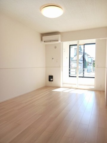 居室・リビング　ゆったりとしたリビングです