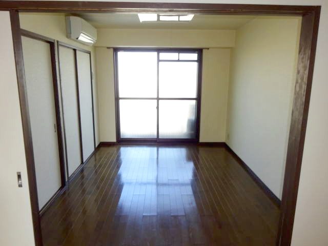 居室・リビング　同仕様