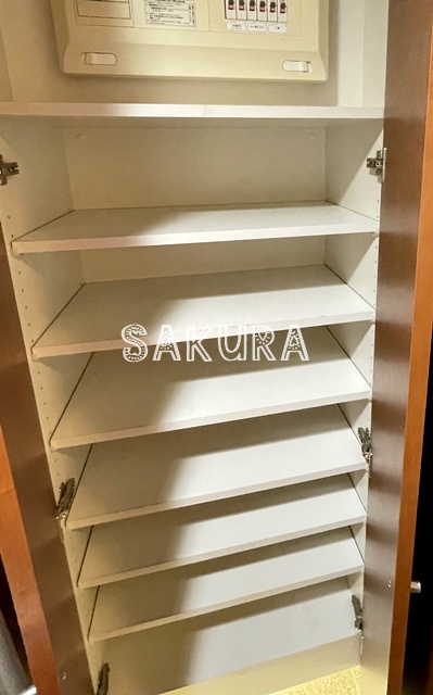 玄関　大容量のシューズボックス♪