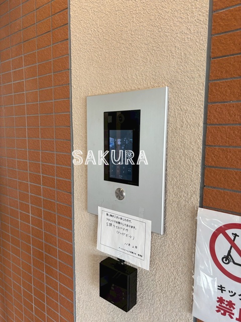 セキュリティ　女性の方でも安心のモニター付きオートロック♪