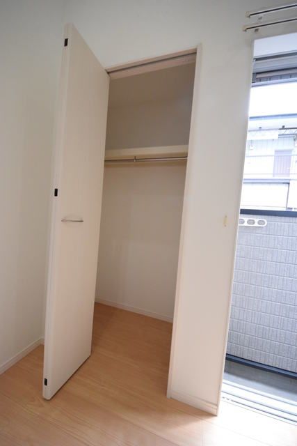 収納　クローゼット