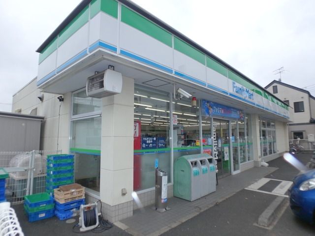 コンビニ　ファミリーマート松戸栄町店（コンビニ）まで155m