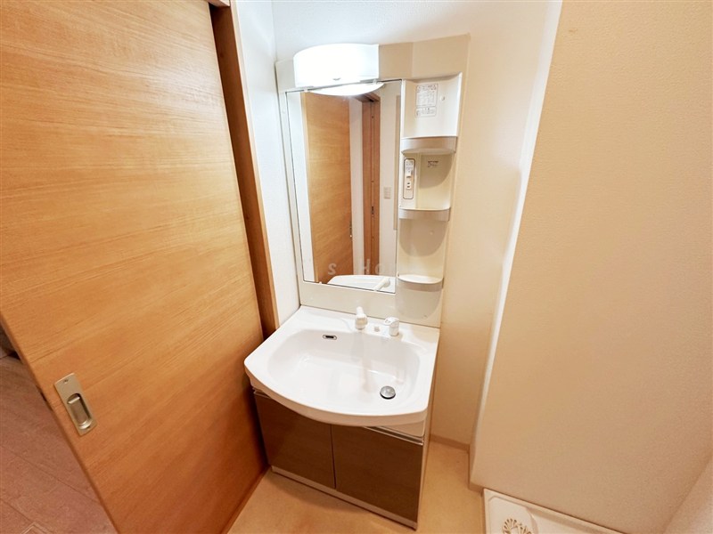 洗面設備　【ドラッグストア】ツルハドラック甲子園店まで403ｍ