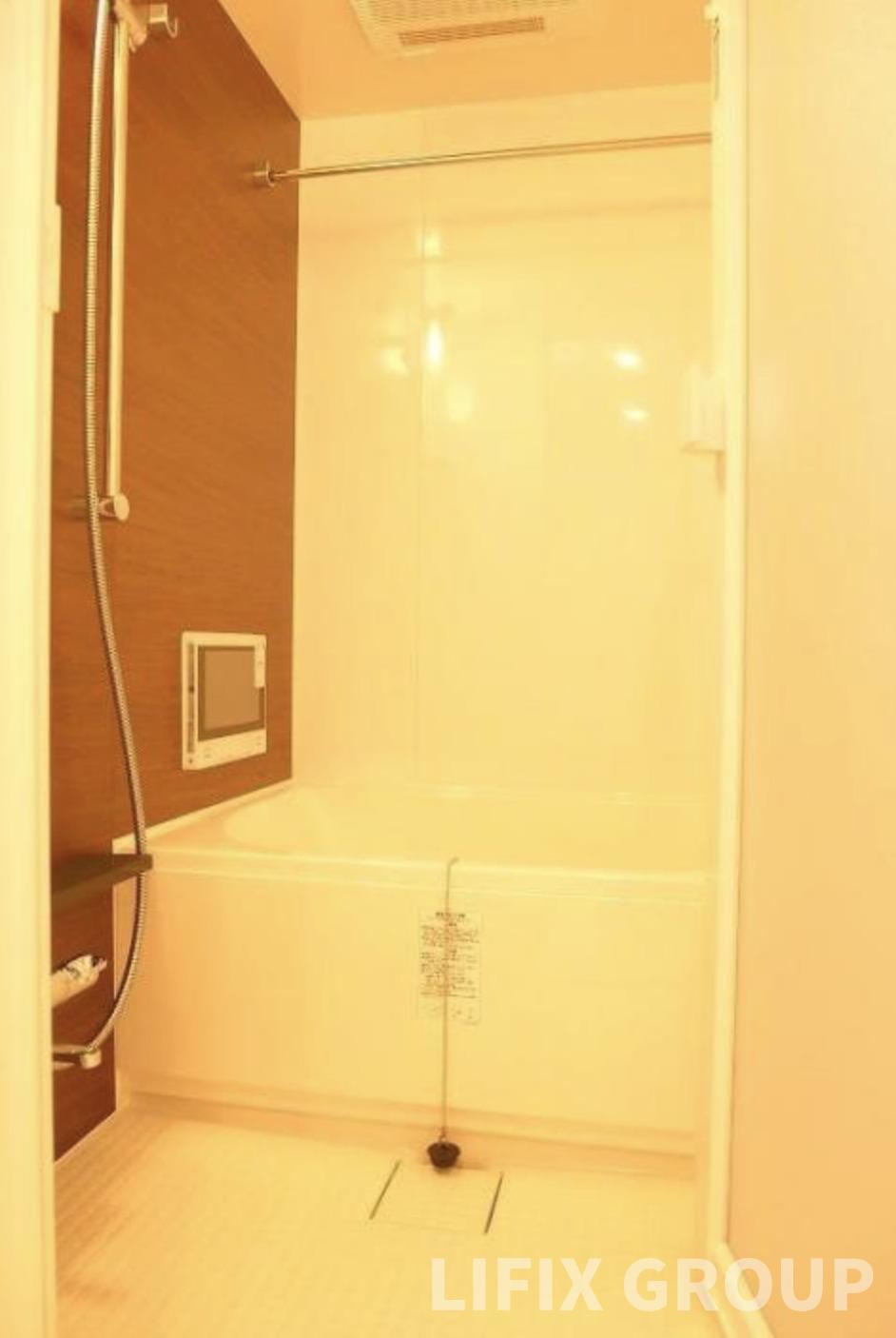 バス・シャワールーム　風呂