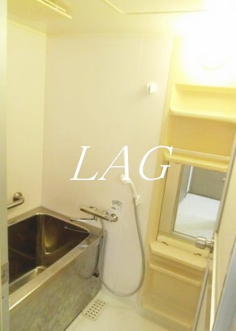 バス・シャワールーム　お風呂です。