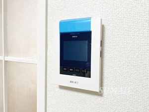 セキュリティ　モニター付インターホン完備です☆