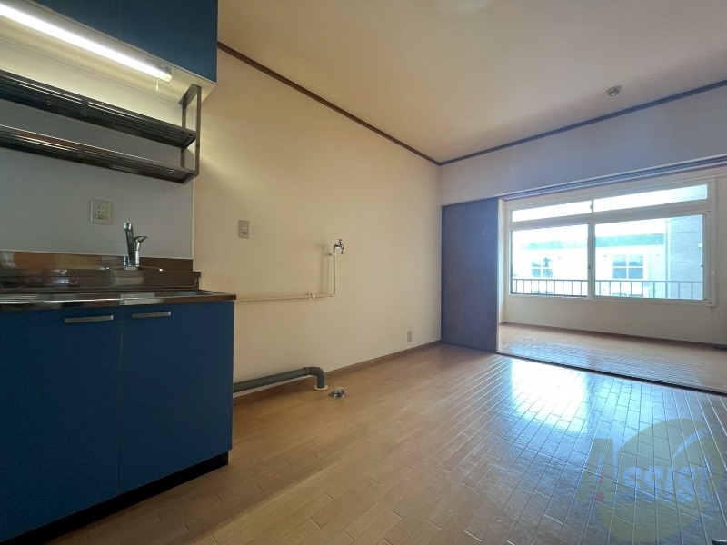 居室・リビング　広くてキレイなお部屋が広がっていて、充実した生活が送れそう。