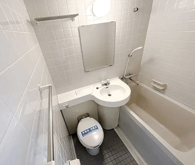 バス・シャワールーム　※別部屋参照