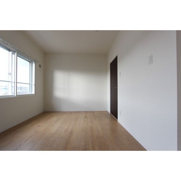 その他部屋・スペース　ベッドルームも広くて使いやすい♪