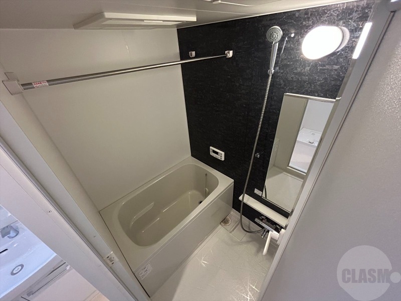 バス・シャワールーム　追い焚き・浴室乾燥機能つき