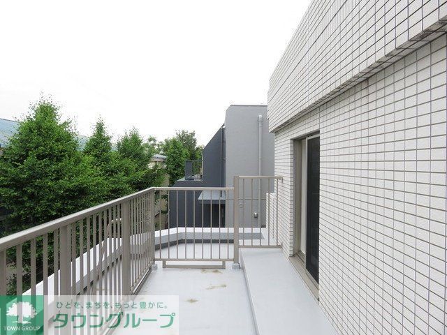 バルコニー　庭