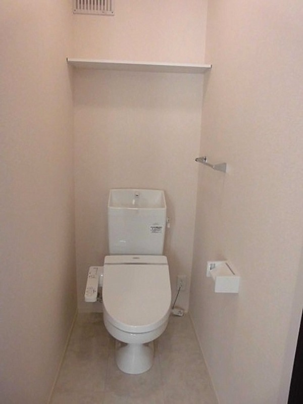 トイレ　図面と現状に相違がある場合には現状を優先