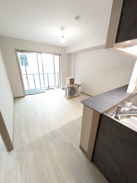 居室・リビング　◇１１．５帖のＬＤＫスペース◇建築中◇