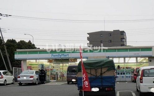 コンビニ　ファミリーマート川越南大塚店（コンビニ）まで504m