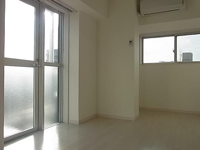 居室・リビング　居室★