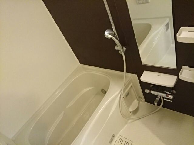 バス・シャワールーム　日々の暮らしに欠かせないお風呂です