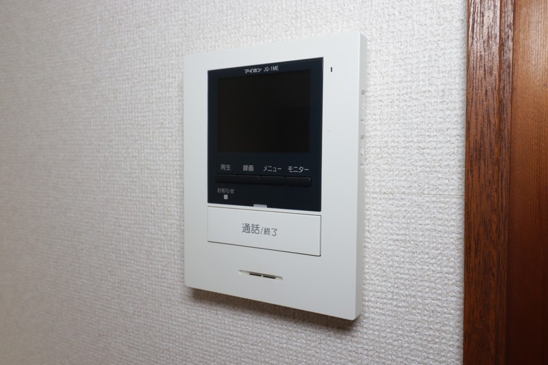 セキュリティ　モニター付きインターホン