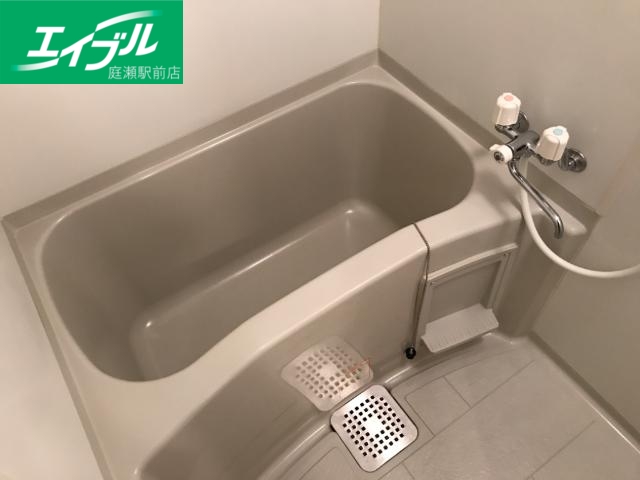 バス・シャワールーム　バス（浴室乾燥機付）