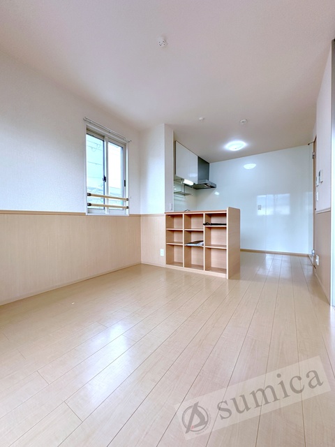 居室・リビング　使い勝手のいいリビングですね♪♪