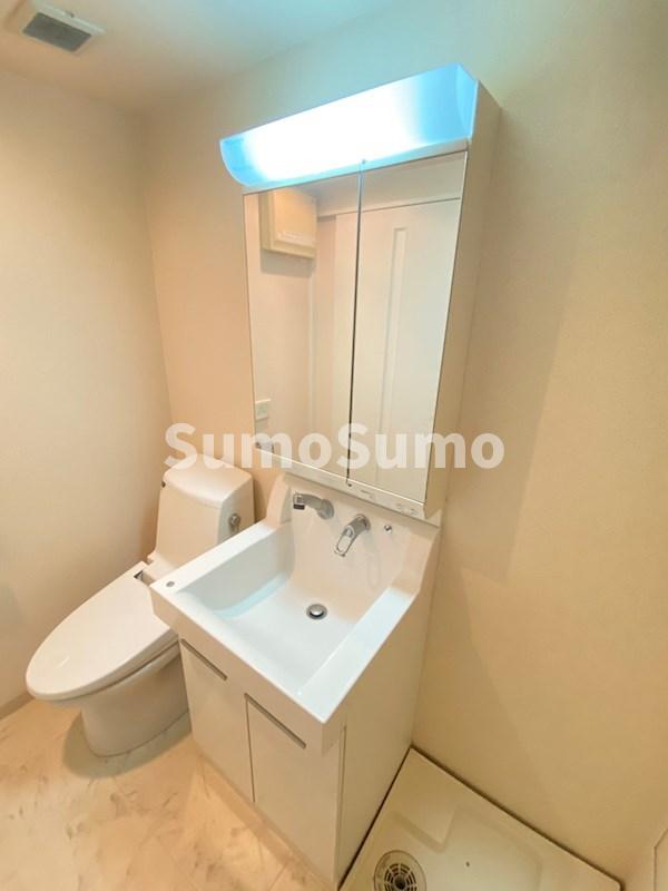 洗面設備　広い洗面スペース