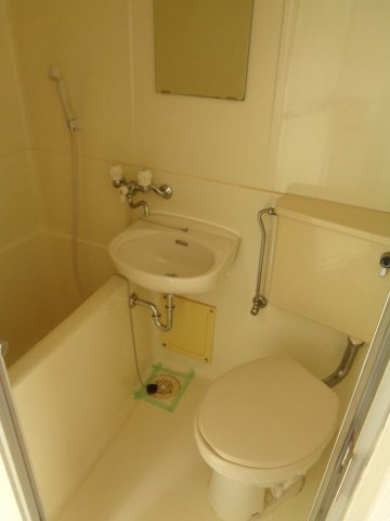 バス・シャワールーム