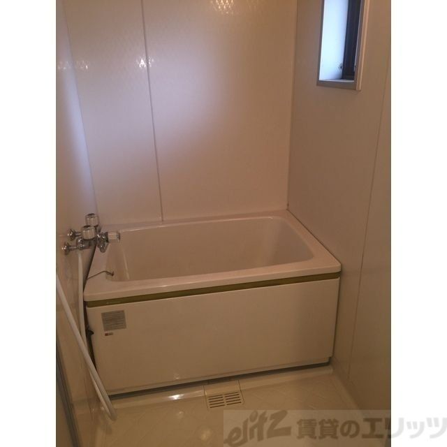 バス・シャワールーム　洗面