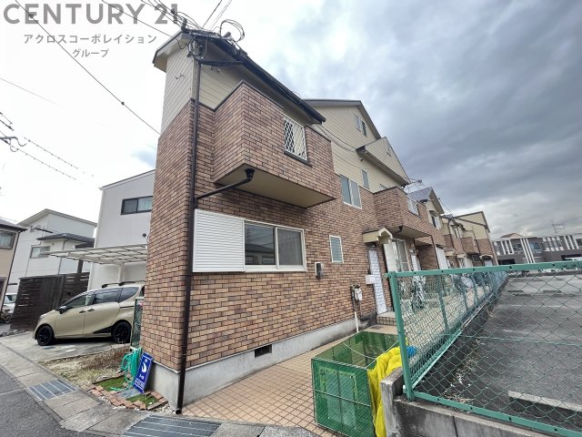 建物外観　カメラ付きインターホン完備☆