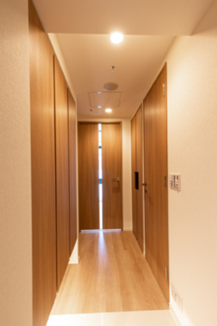 玄関　※写真は同タイプ住戸です。