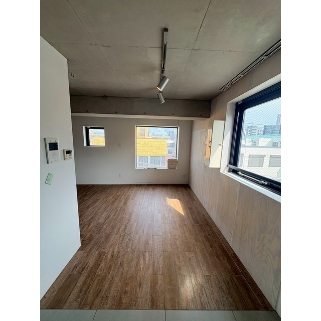居室・リビング　別の部屋の参考写真（４０６）