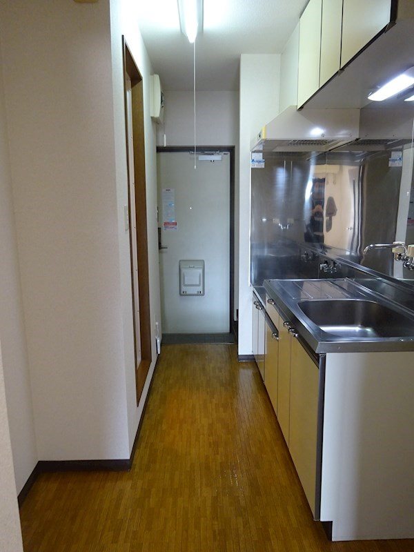 玄関　※同タイプのお部屋です