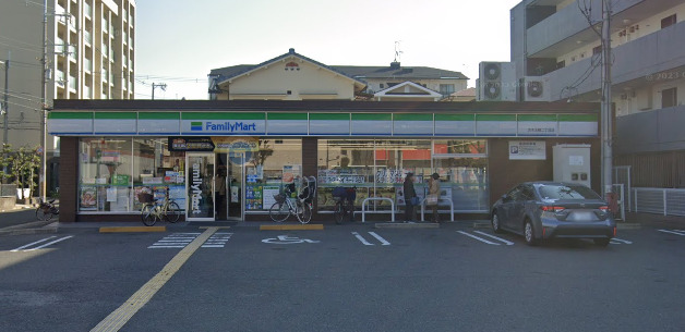 コンビニ　ファミリーマート 茨木玉櫛二丁目店（コンビニ）まで560m
