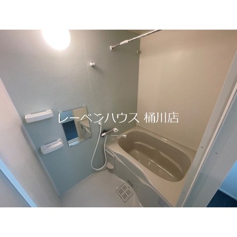 バス・シャワールーム　レーベンハウス桶川店へ　048-787-5511