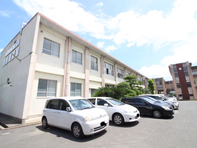 中学校　行橋市立行橋中学校（中学校）まで1631m