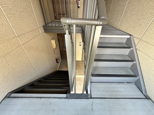 バルコニー　共用入口
