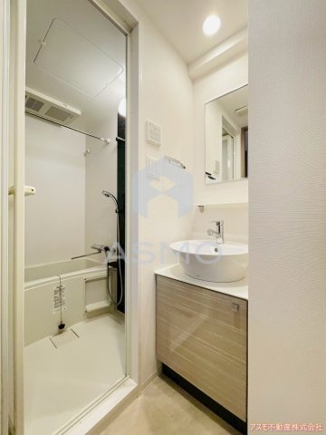 洗面設備　同マンション別部屋　参考写真