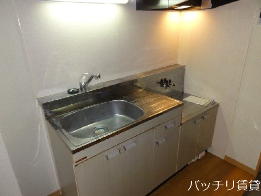 キッチン　同シリーズ物件写真の為、現況を優先致します。