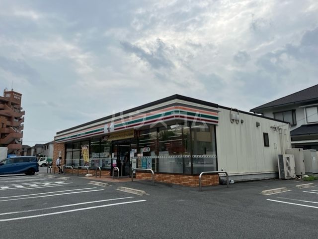 コンビニ　セブンイレブン 名古屋本郷2丁目店（コンビニ）まで437m