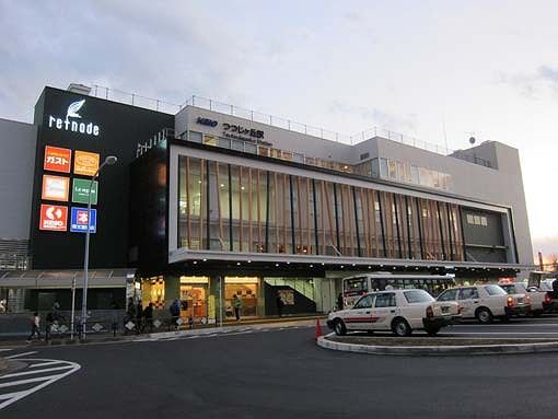スーパー　京王ストアエクスプレスつつじヶ丘店（スーパー）まで629m
