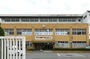 中学校　揖保川中学校（中学校）まで849m