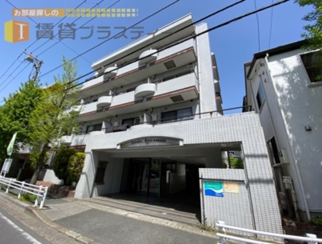 建物外観　重厚感が良いですね