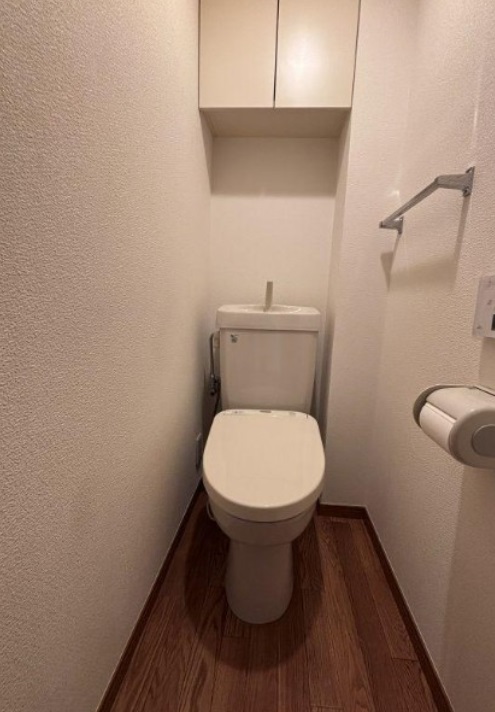 トイレ　別部屋参考写真